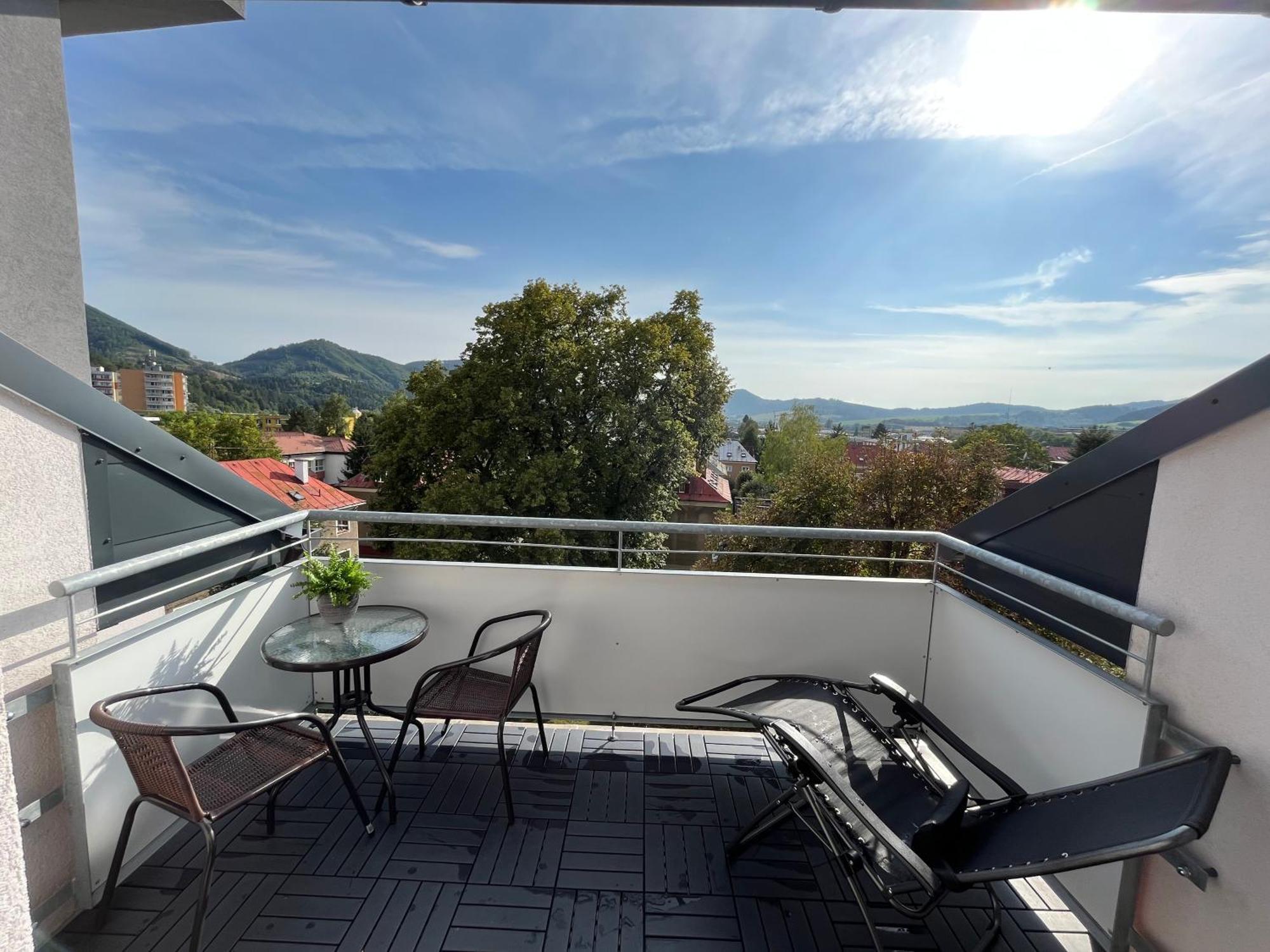 Tranquille Inn Apartment Kysucke Nove Mesto المظهر الخارجي الصورة